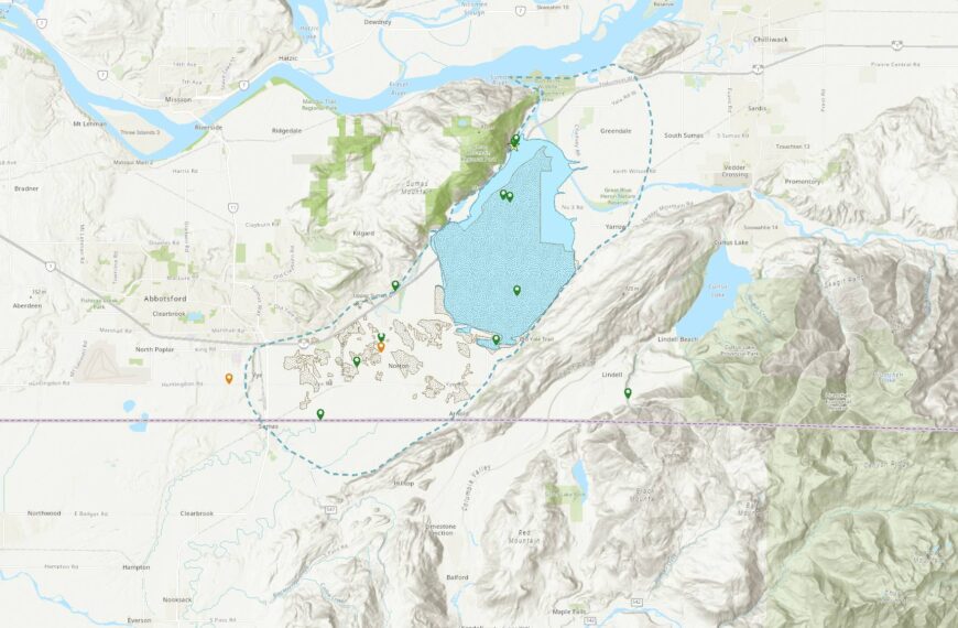 Map of the Semá:th X̱ó:tsa (Sumas Lake) region of BC showing the historic Sumas Lake and freshet, 2021 floodwaters, and water sampling sites.