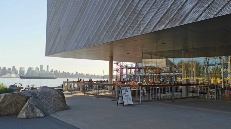 Beautiful view at the Polygon in North Vancouver overlooking the harbour.