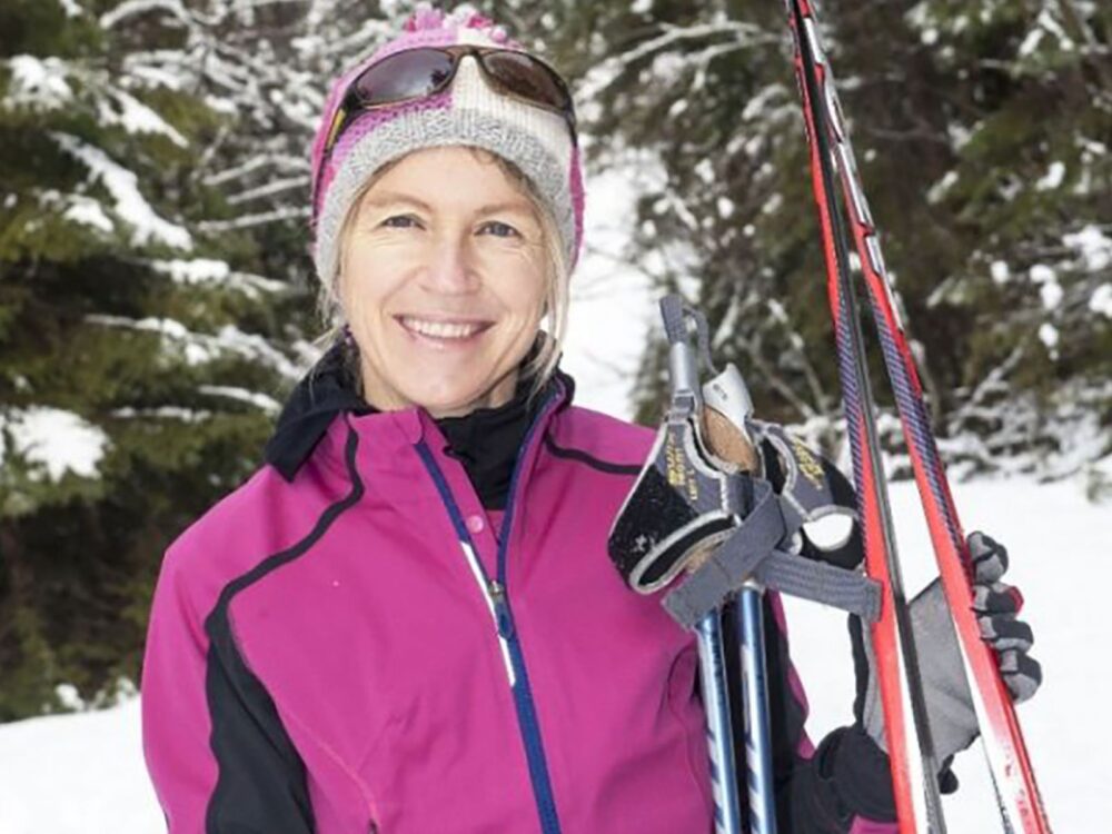 Gudrun was a professional cross-country skier, competed in the FIS World Cup and also got overall victory at the “Wordloppet” ski marathon series.